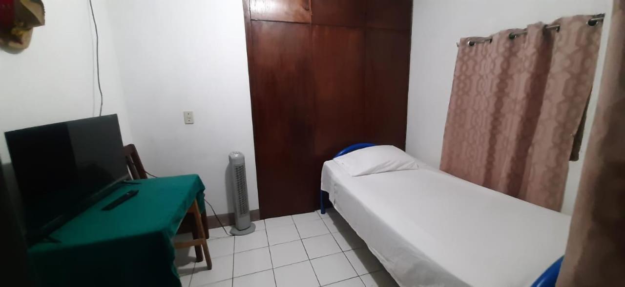 Duerme Tranquilo Hotel Rio Segundo Bagian luar foto